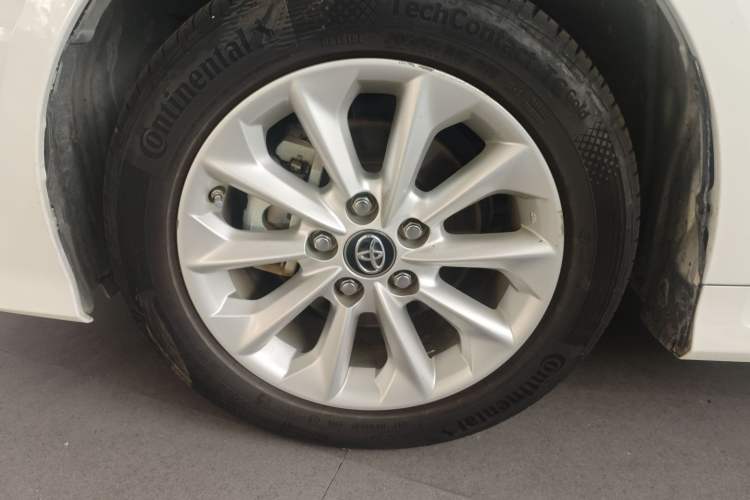 Used Toyota Corolla 2021 Dual-Motor 1.8L E-CVT Elite Edition
