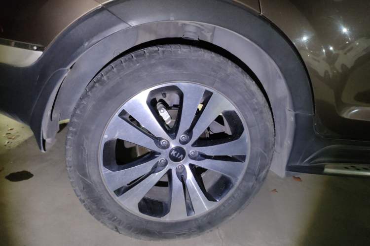 Used Kia Sportage R 2014 2.0L Automatic Two-Wheel Drive GLS Trim
