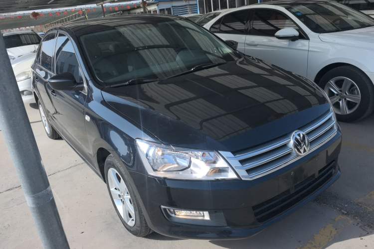 Used Volkswagen Santana 2013 1.6L Manual Comfort Edition
