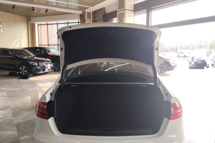 Used Audi A4L 2015 35 TFSI Automatic Standard Model
