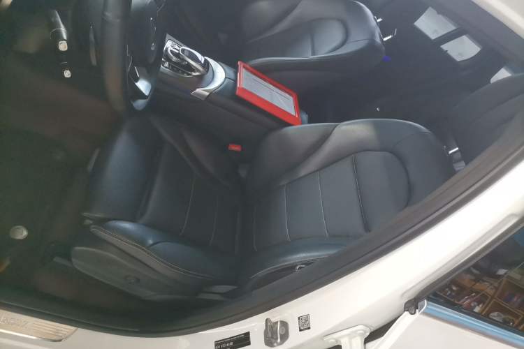 Used Mercedes-Benz GLC 2016 GLC 260 4MATIC Dynamic Edition
