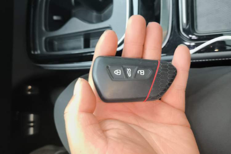 Used Volkswagen ID.4 CROZZ 2022 Long-Range PURE+ Edition
