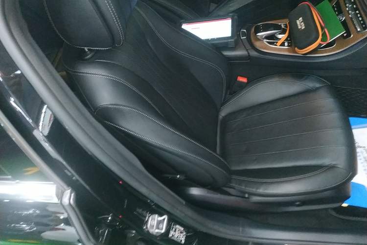 Used Mercedes-Benz E-Class 2018 E 300 L Luxury Model
