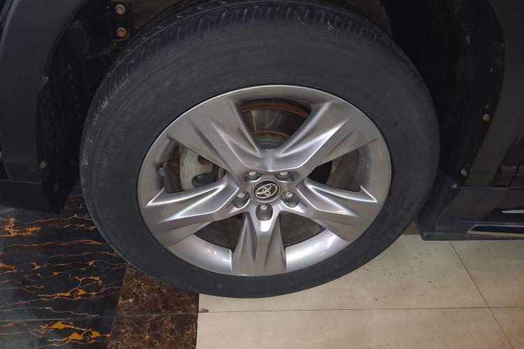 Used Toyota Highlander 2017 2.0T Four-Wheel Drive Luxury Edition 7 Seats
