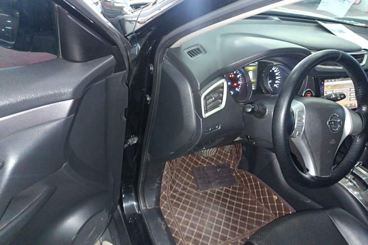 Used Nissan X-Trail 2014 2.0L CVT Comfort Edition 2WD
