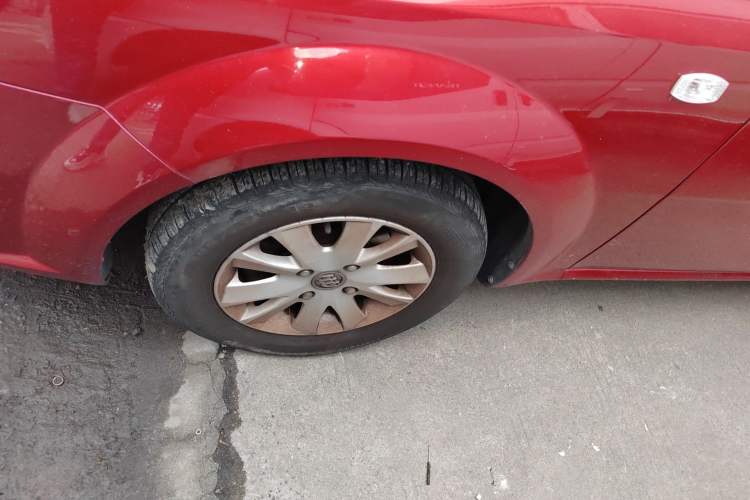 Used Buick Excelle 2015 1.5L Manual Classic Trim
