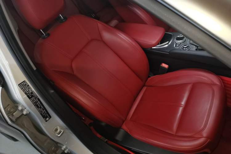 Used Alfa Romeo Giulia 2021 2.0T 280HP Luxury Edition