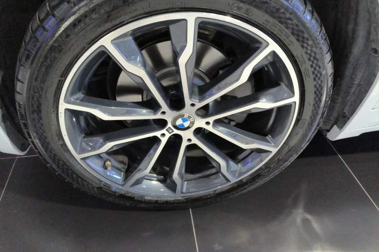 Used BMW X3 2020 xDrive30i Luxury Model with M Sport Package
