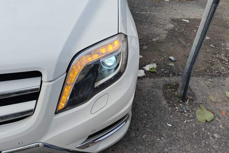 Used Mercedes-Benz GLK-Class 2015 GLK 300 4MATIC Fashion Edition Ultimate Version