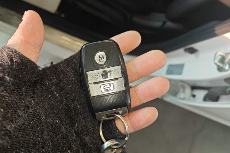 Used Kia K3 2015 1.6L Automatic GLS
