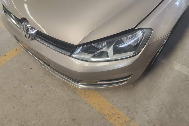 Used Volkswagen Golf 2014 1.4TSI Automatic Luxury Model
