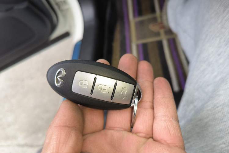 Used Infiniti Q50L 2016 2.0T Enjoyment Edition
