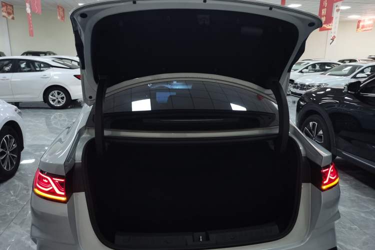 Used BYD Qin L 2024 DM-i 120KM Beyond Model