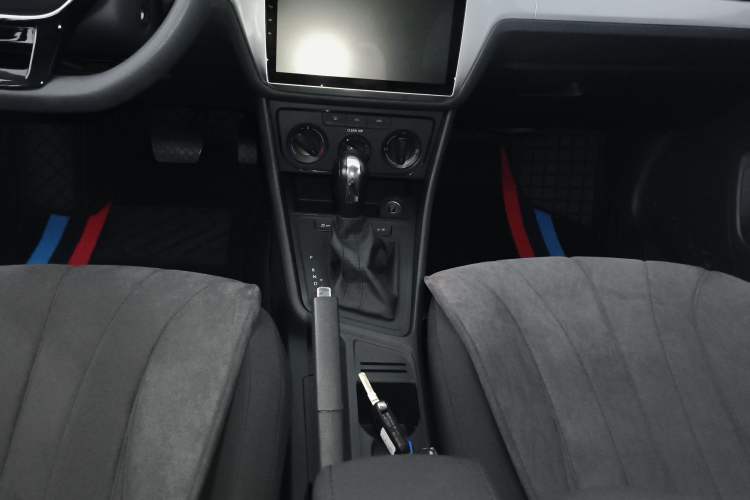 Used Volkswagen Lavida 2017 1.6L Automatic Fashion Edition