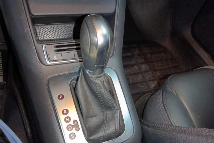 Used Volkswagen Tiguan L 2015 1.8TSI Automatic Two-Wheel Drive Comfort Edition