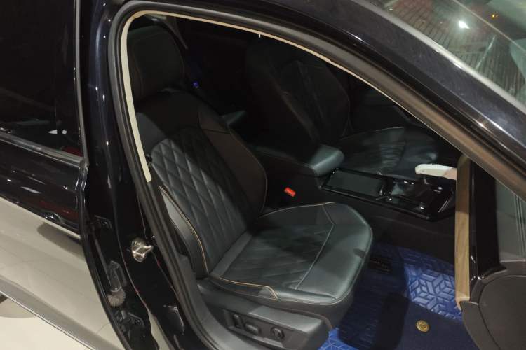 Used Volkswagen Passat 2021 330TSI Luxury Edition