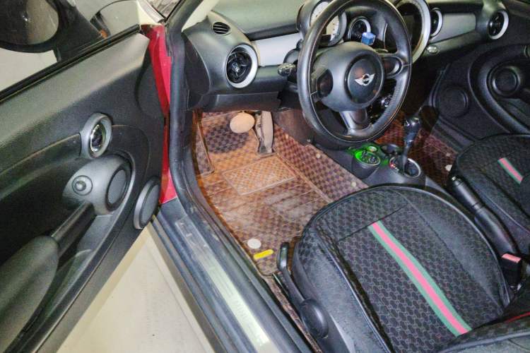 Used  Clubman 2011 1.6L ONE
