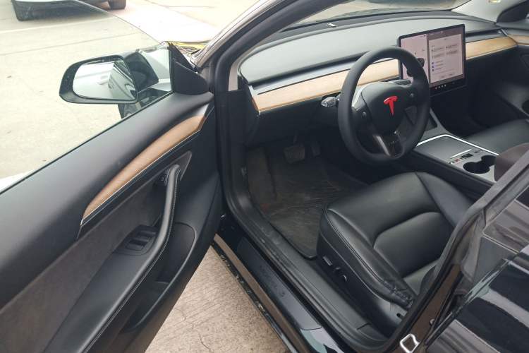 Used Tesla Model 3 2021 Standard Range Rear-Drive Upgraded Version
