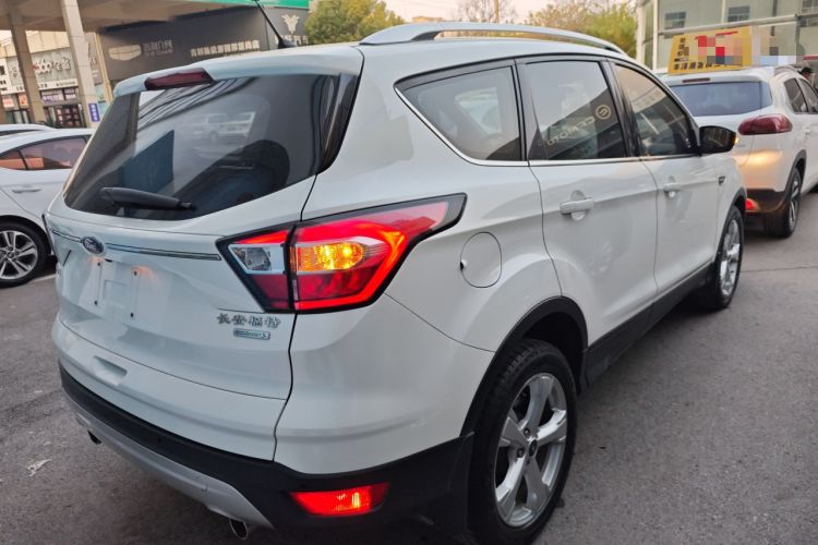 Used Ford Kuga 2017 EcoBoost 180 Two-Wheel-Drive Tiger Leap Model