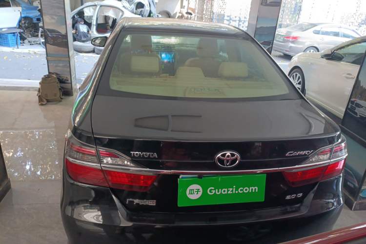 Used Toyota Camry 2016 2.0G 10th Anniversary Leading Edition