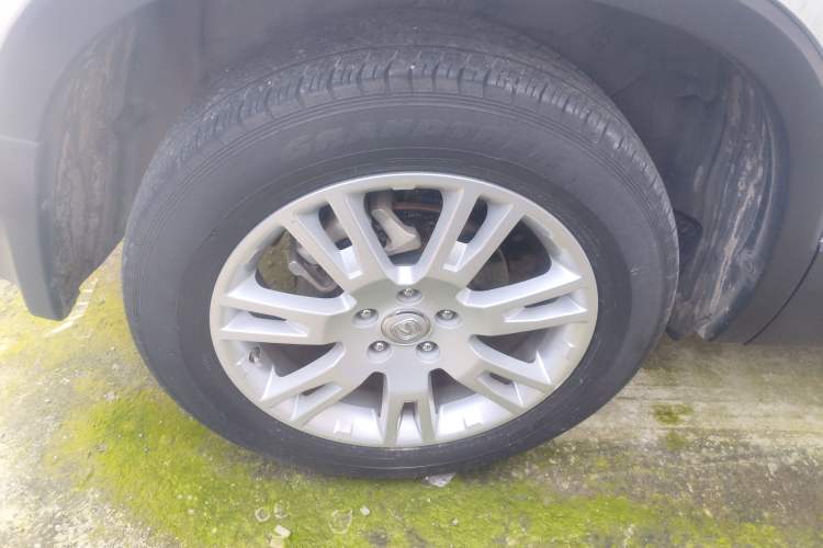 Used Changan CS75 2015 1.8T Automatic 4x4 Prestige Model China IV Standard