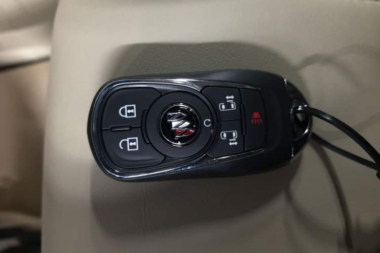 Used Buick GL8 2023 ES Lu Zun Deluxe Model