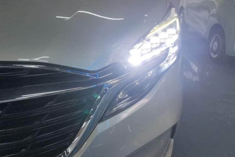 Used Buick GL8 2020 ES Land Cruiser 653T Comfort Edition
