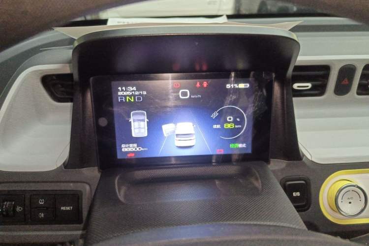 Used Wuling Hongguang MINIEV 2022 Macaron Premium Model – Lithium Iron Phosphate
