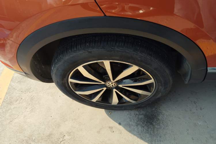 Used Volkswagen T-ROC 2018 280TSI DSG Two-Wheel-Drive Comfort Version China V Standard