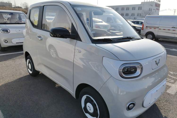Used Wuling Hongguang MINIEV 2024 3rd Generation 215km Youth Edition
