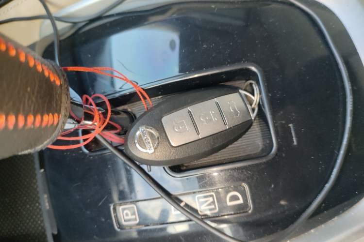 Used Nissan X-Trail 2014 2.0L CVT Fashion Edition 2WD
