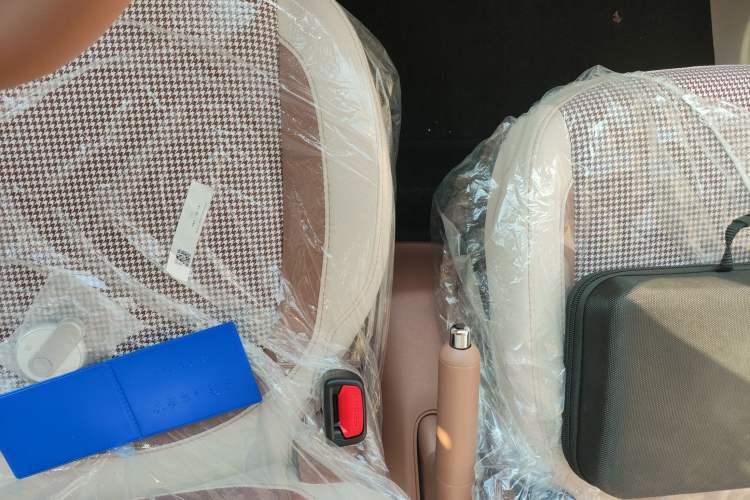 Used Bestune Pony 2026 222km Colorful Horse
