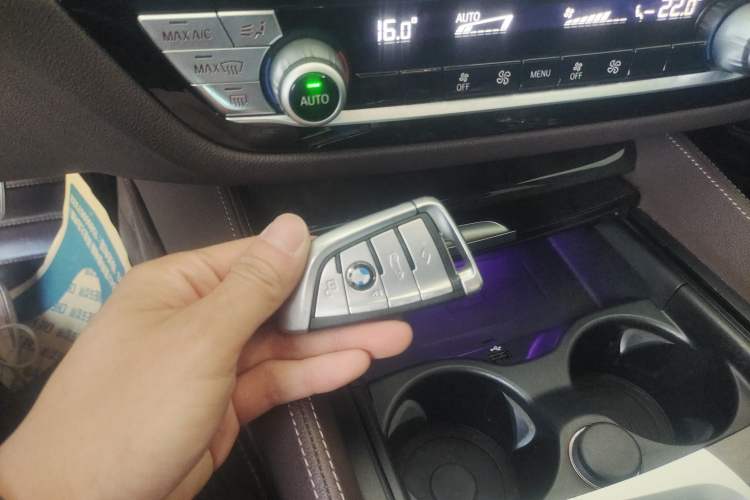 Used BMW 5 Series 2019 525Li M Sport Package
