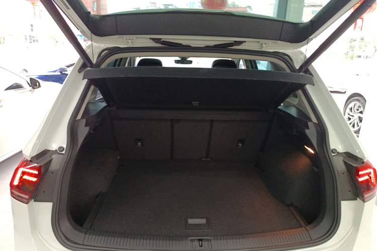 Used Volkswagen Tiguan 2018 330TSI All-Wheel-Drive Innovation Model
