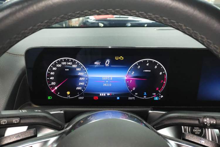 Used Mercedes-Benz GLB 2024 GLB 200 Dynamic Edition
