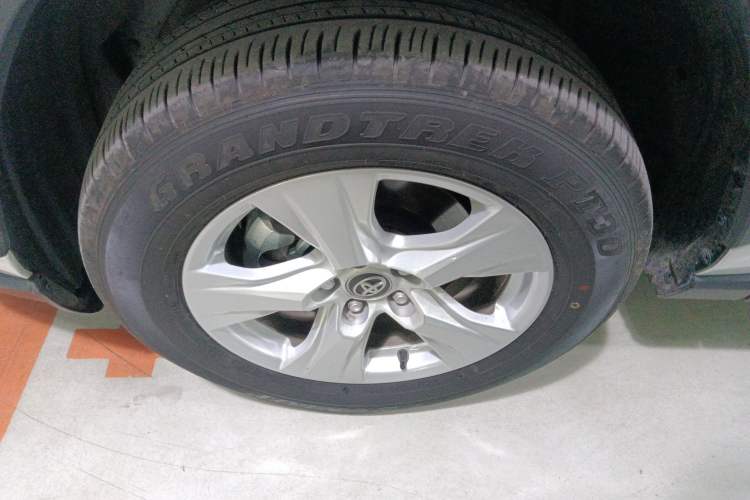 Used Toyota RAV4 2024 2.0L CVT Two-Wheel Drive Urban Edition
