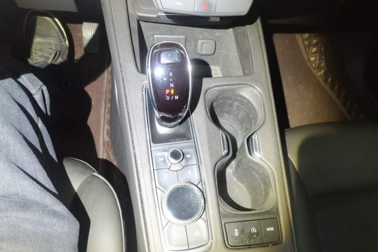 Used Cadillac XT4 2022 28T Two-Wheel Drive Fashion Edition
