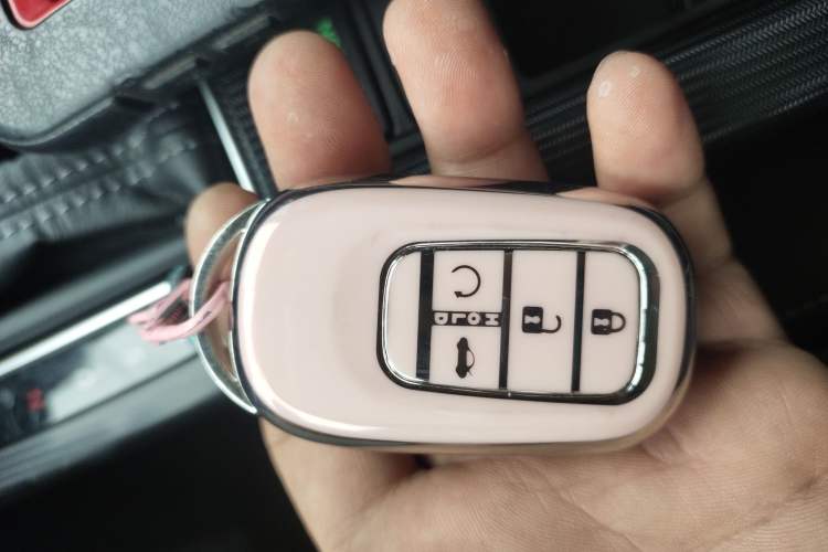 Used Honda Civic 2023 240TURBO CVT Dynamic · Center Stage Special Edition
