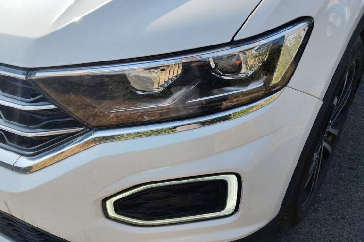 Used Volkswagen T-ROC 2021 280TSI DSG Two-Wheel Drive Luxury Smart Connectivity Version
