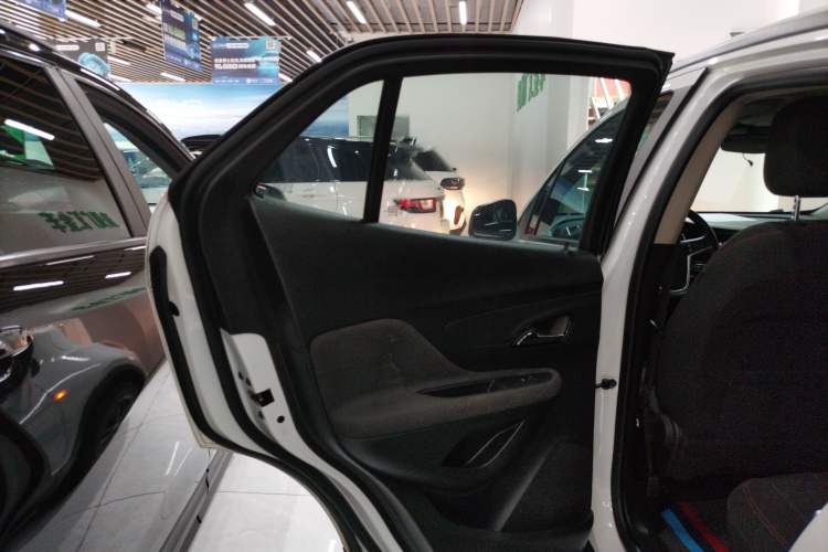 Used Buick Encore 2018 18T Automatic Two-Wheel Drive Urban Leading Model
