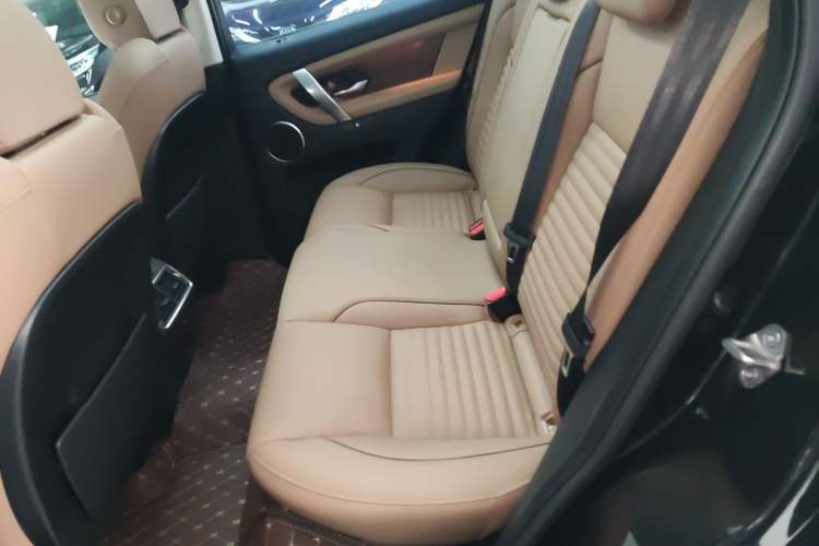 Used Land Rover Discovery Sport 2024 Performance Tech Edition
