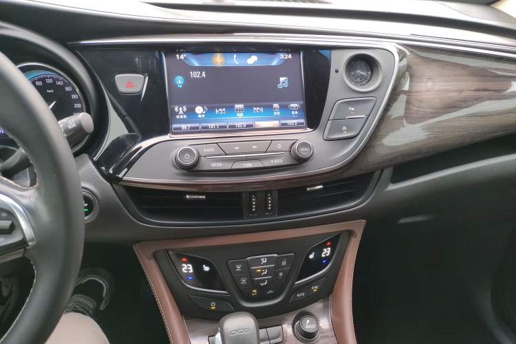 Used Buick Envision 2017 20T Two-Wheel Drive Elite Version
