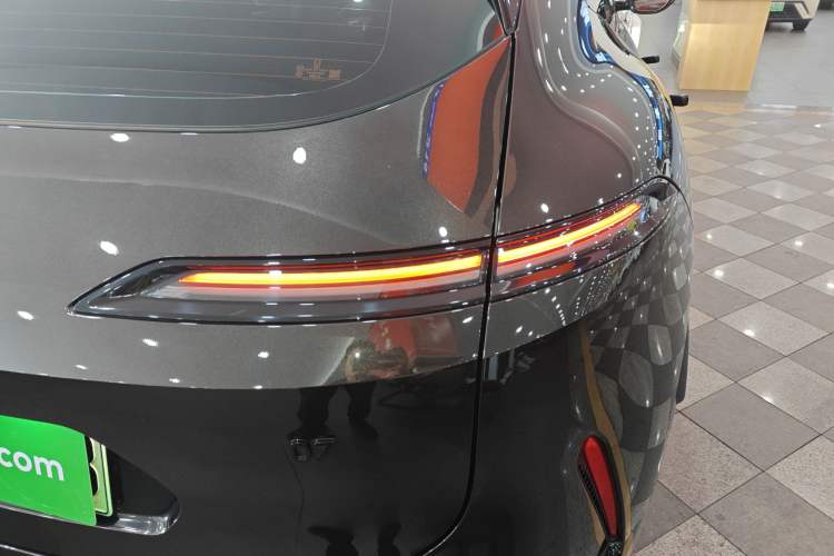 Used  07 2024 Pro+ All-Electric Version
