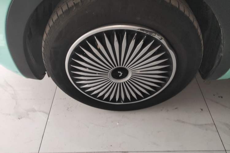 Used Wuling Bingo 2023 333 km Lingxi Connected+ Version
