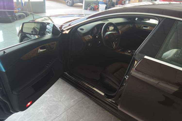 Used Mercedes-Benz CLS 2012 CLS 300 CGI