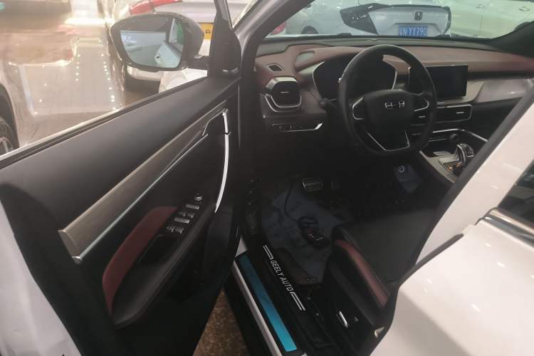 Used Geely Auto Coolray 2019 Sport Version 260T DCT Battle China VI Standard
