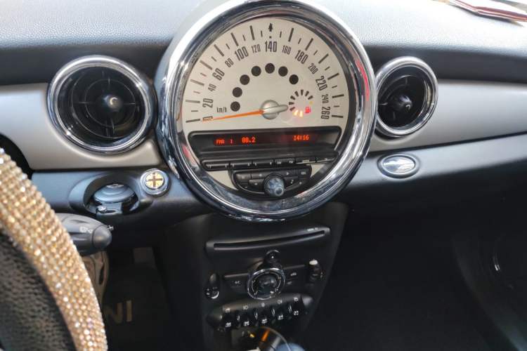 Used  MINI 2012 1.6L COOPER Baker Street
