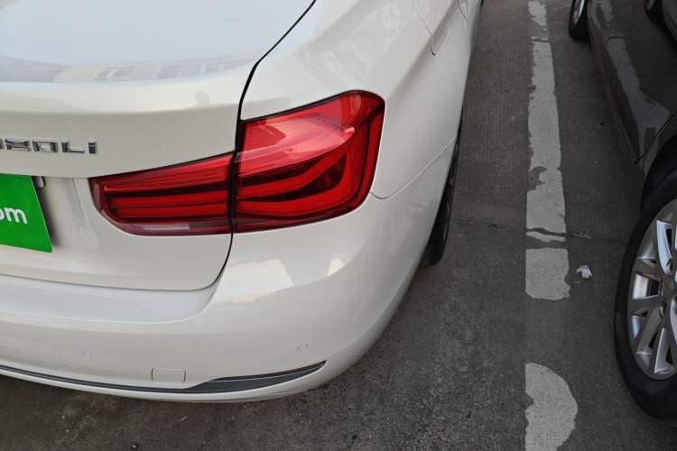 Used BMW 3 Series 2019 320Li Fashion Model
