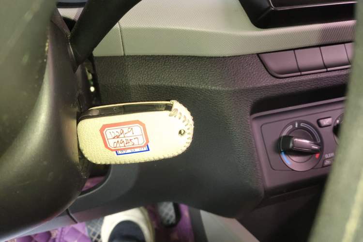 Used Skoda Fabia 2017 1.4L Automatic Car Enjoy Edition
