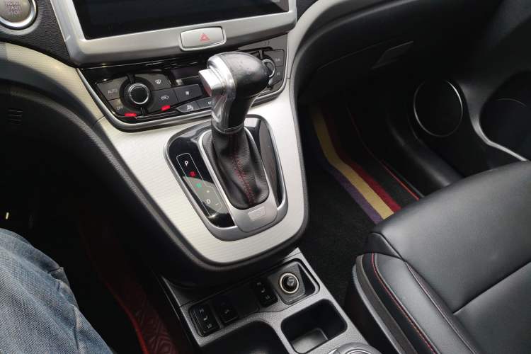 Used Haval H6 2015 Sport Edition 1.5T Automatic Two-Wheel Drive Luxury Model
